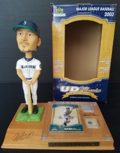 Upper Deck Collectibles UD Classic Limited Game Used Base and Jersey Bobblehead /200